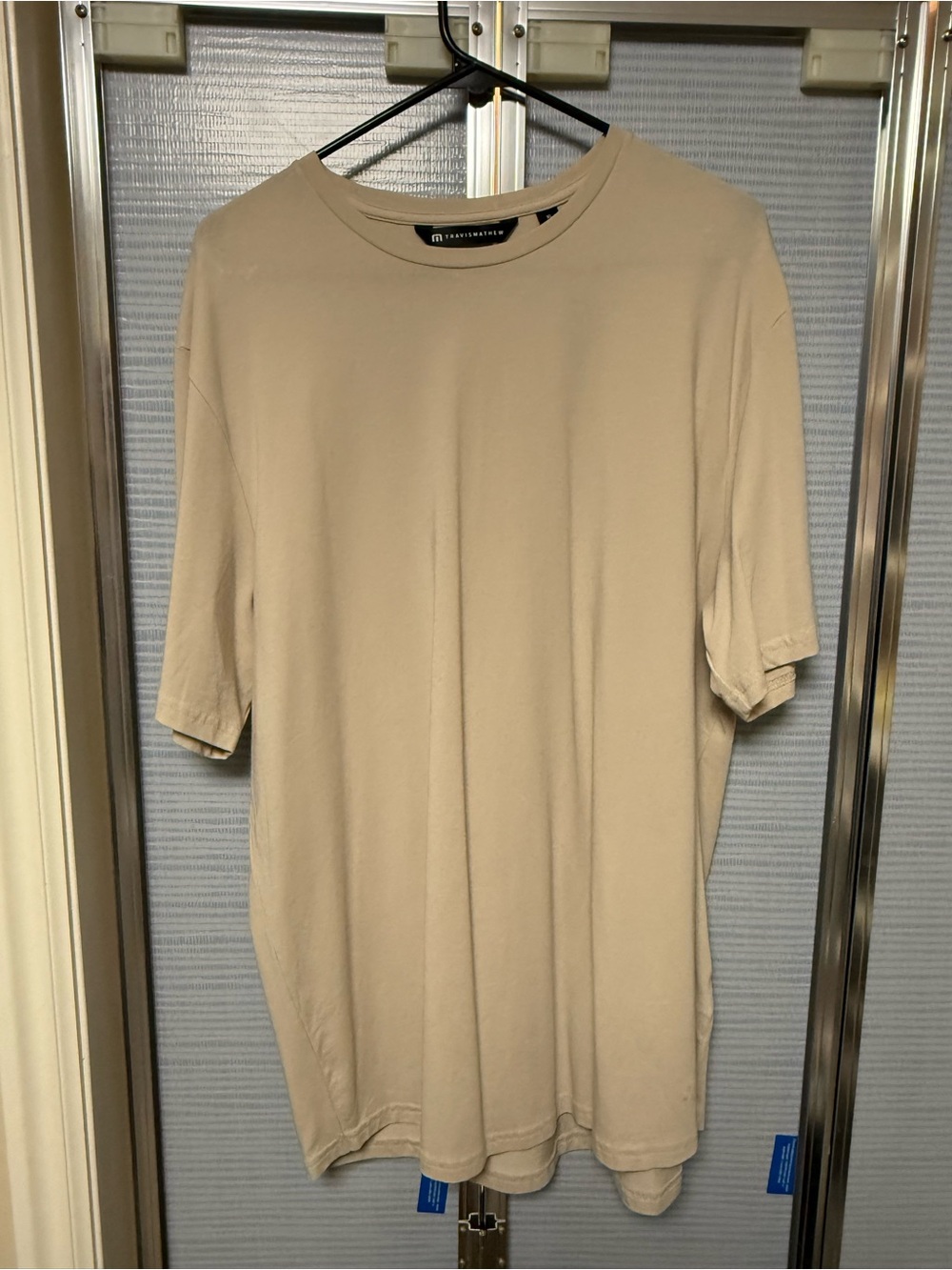 Travis Mathew Men’s Cloud Crew Tee Tan Crew Neck Short Sleeve Tee